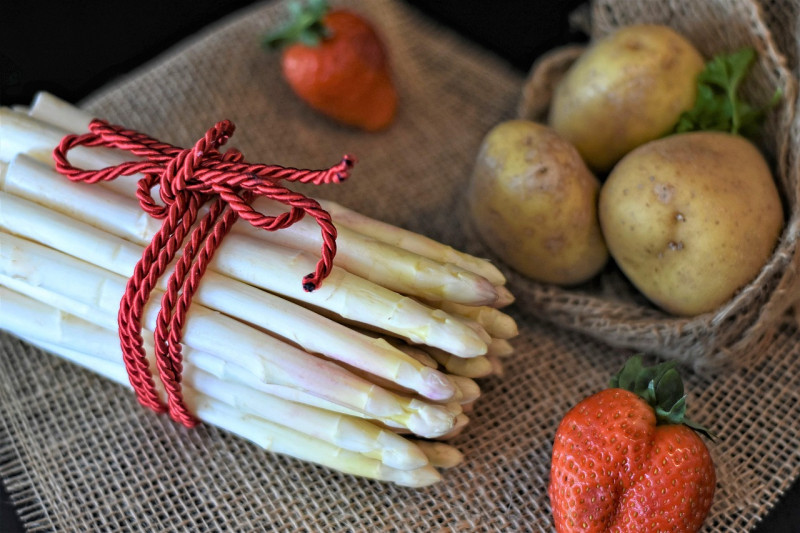 asparagus 5051629 1280